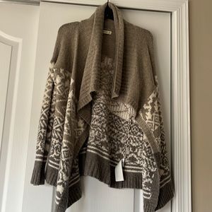 Abercrombie and Fitch sweater